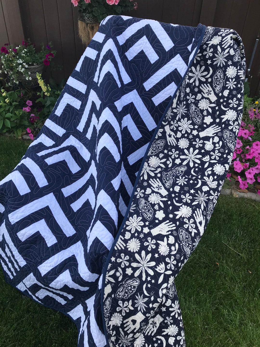 Blue and White Modernist Lap Quilt - Etsy