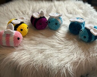 Bee amigurumi Crochet Plushie Multicolour