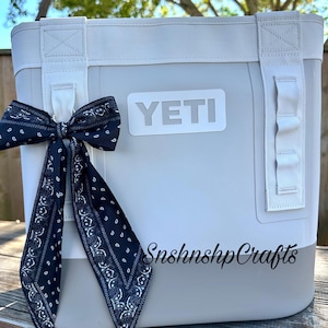 Paisley Pattern Satin Bow Keychain