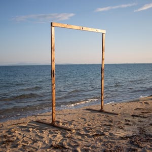 Minimalistisk rektangulär träbröllopsbåge | Hopfällbar bakgrund för ceremoni och fotografering