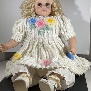 Lloyd Middleton “The Royal Collection” 1991 Doll