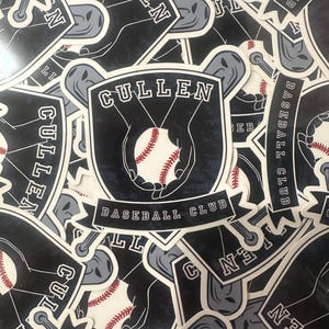 Sticker vinyle Cullen Baseball Club inspiré du crépuscule – Sticker vampire baseball – Sticker imperméable pour ordinateurs portables, bouteilles d'eau, journaux