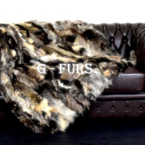 Luxury Real Finnraccoon Fur Throw Blanket