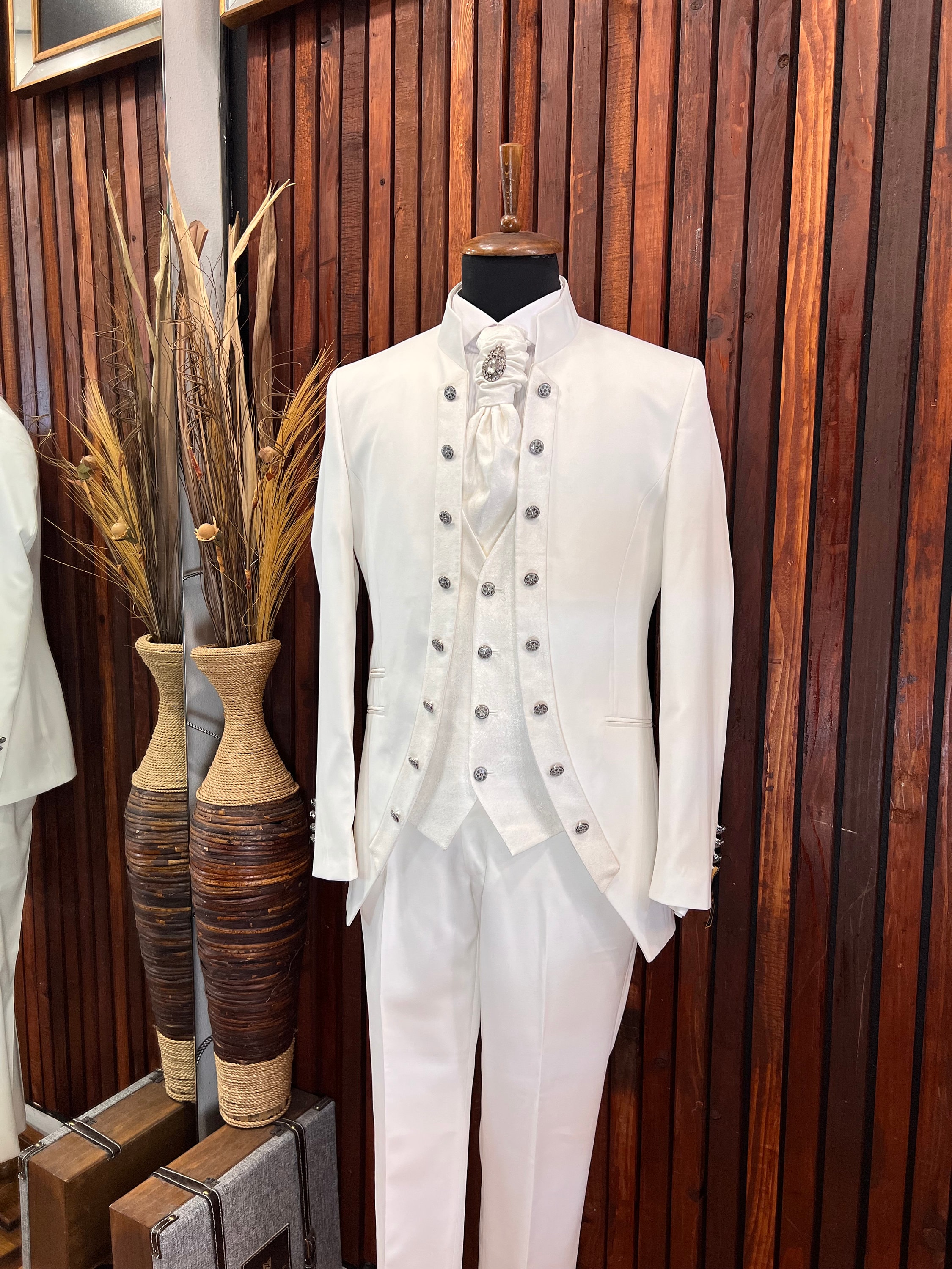 Prom Suits For Men Stand Collor Single Breasted Men Suit Prom