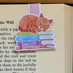 Cute Cat Magnetic Bookmark- Bookish Gift, Page Saver, Book Lover Gift, Gift for Co-Worker, Cat Lover Gift, Book Accessories, Book Club Gift