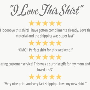 K&ouml;nnte beinhalten: Ein Screenshot einer Website mit Kundenbewertungen f&uuml;r ein Shirt. Die Bewertungen sind alle positiv und beinhalten F&uuml;nf-Sterne-Bewertungen. Der Text im Bild lautet "Ich liebe dieses Shirt" und enth&auml;lt Kunden-Zitate wie "Ich liebe dieses Shirt! Ich habe schon Komplimente bekommen. Ich liebe das Material und der Versand war super schnell" und "Fantastischer Kundenservice! Das war ein &Uuml;berraschungsgeschenk f&uuml;r meine Mutter und sie hat es geliebt <3".