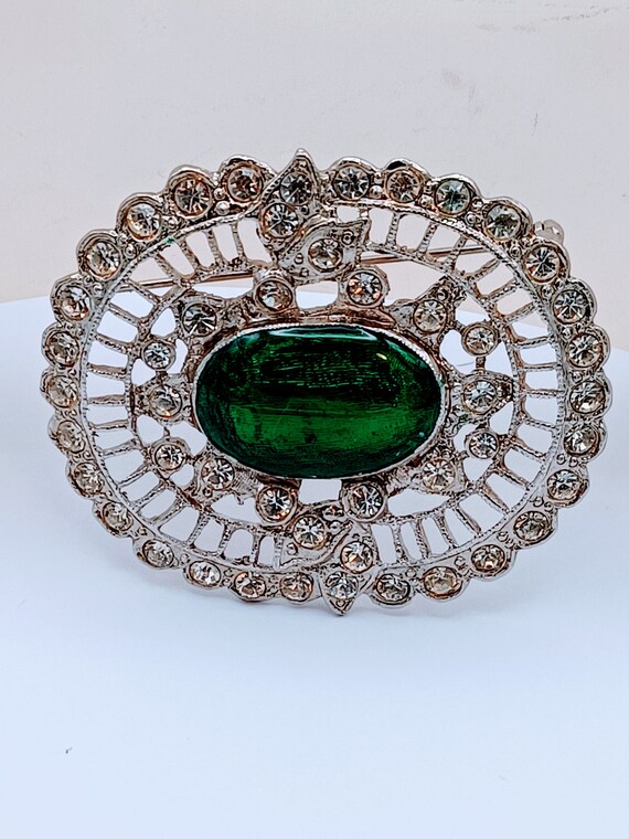 Elegant Brooch