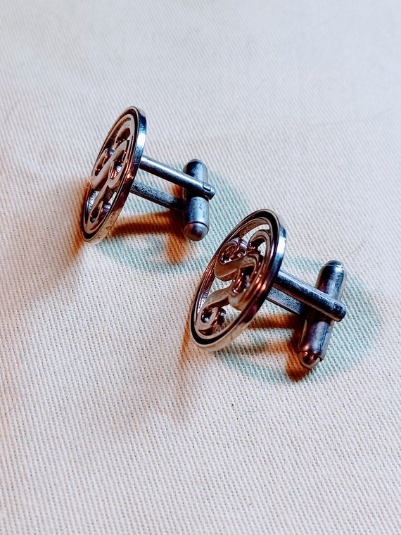 Cufflinks with the Letter "R" - image 2