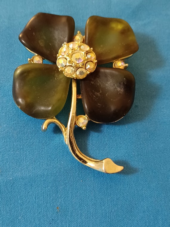 1960s Floral Brooch