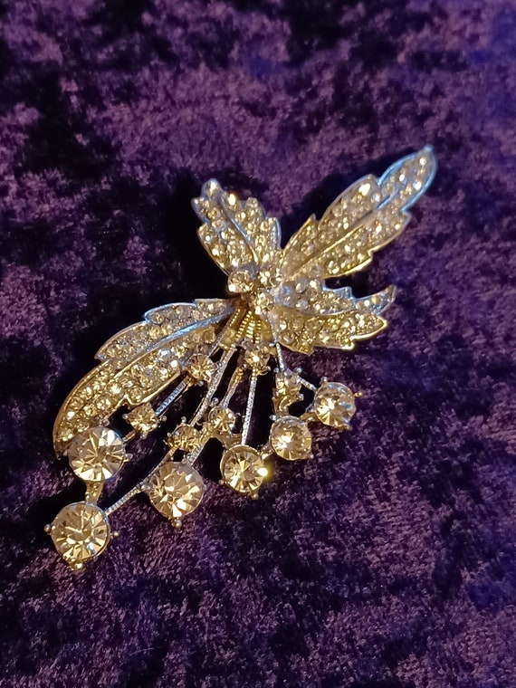 Retro Style Rhinestone Brooch