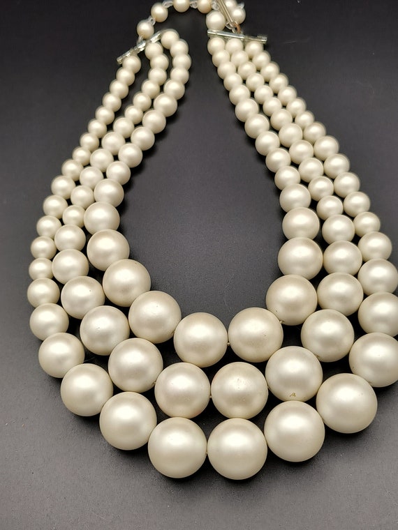 Faux Pearl Necklace 1950s