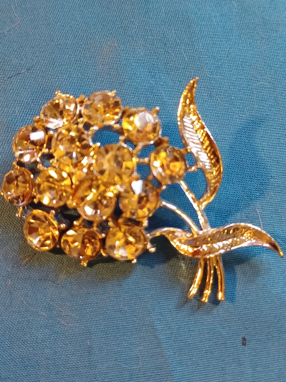 Rhinestone Flower Brooch