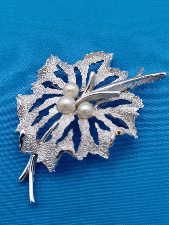 Trifari Faux Pearl Brooch