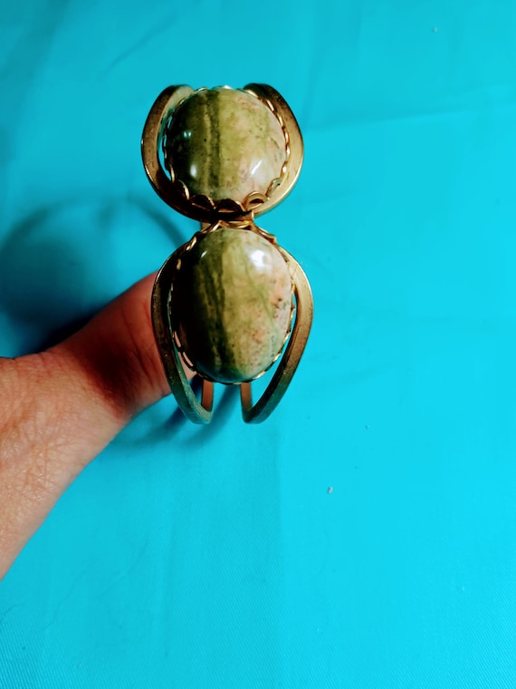 Bracelet with Polished Agate Stones - image 1