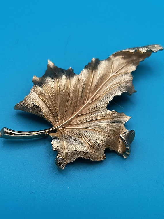 Trifari Leaf Brooch 1950s