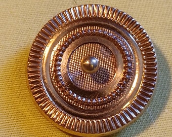 Edwardian Brooch with Interesting Design