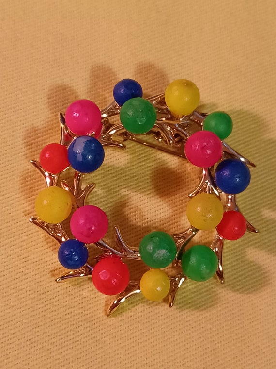 Colorful 1960s Brooch