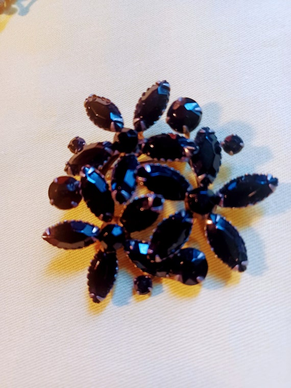 Black Stone Brooch - image 2