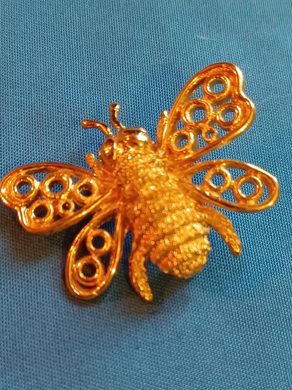 Bumble Bee Brooch Signed Monet