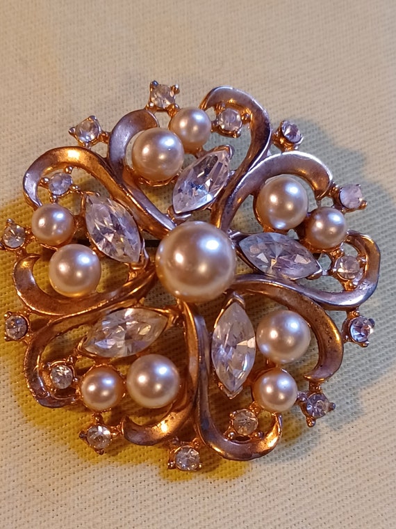 Faux Pearls and Rhinestones Brooch - image 1