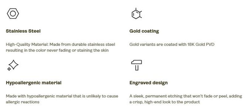Pu&ograve; includere: Grafico informativo con testo che descrive le caratteristiche del prodotto. Il testo evidenzia l'acciaio inossidabile, il rivestimento in oro, i materiali ipoallergenici e il design inciso. Le descrizioni sottolineano la durata e l'estetica di alta gamma.