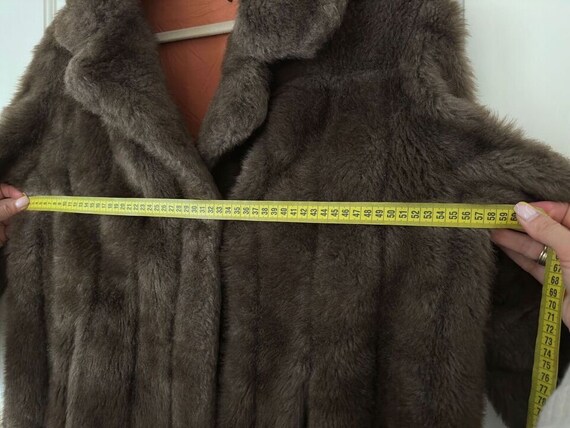 Womens Wonderfull Faux Fur Coat Gorgeous Vintage … - image 3