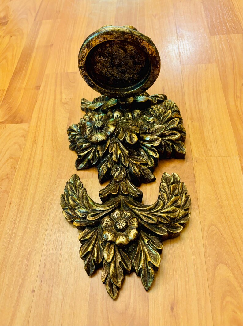 Vintage Victorian Wall Plaque Candle Holder With Floral and Pineapple