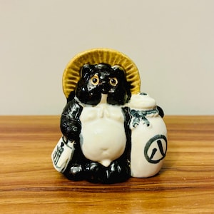 Vintage Japanese Tanuki Statue – Shigaraki Ware Raccoon Dog Figurine, Ceramic Good Luck Animal, Folk Art Pottery Japan Decor