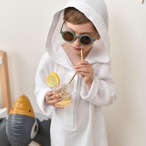Muslin Beach Robe for Toddler, Soft Hooded Bathrobe, Kids Summer Beach Cover-Up, Lightweight Baby Robe, Toddler Swimwear, Kids Ponchos