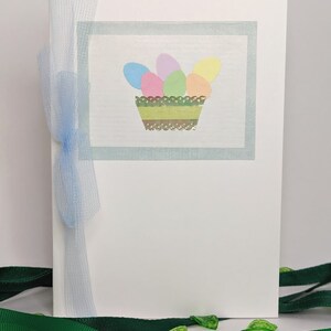 Carte de voeux avec oeuf de pâques / carte faite main / ruban / carte de voeux / fête de Pâques / création de cartes / carte de joyeuses Pâques