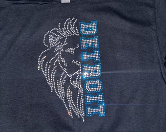 Detroit Bling Top, Lion Bling Tshirt, Lion Bling shirt, Lion Rhinestone Top, Bling Lion Hoodie