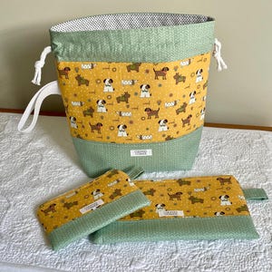 Knitting Crochet Project Bag: Quilted Cotton Drawstring Pouch, Choice of Sizing Available