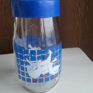 Vintage 1980s Carlton Blue Checkered Glass Goose Jar Canister with Lid, 1.5 L, Geese, Duck, Cottage Farm Cookie Jar, Like New Condition