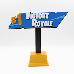 Victory Royale Trophy Sign / High Quality 3D Printed / Battle Royale Gift For Gamers
