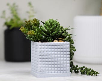 Maceta moderna en forma de cubo, maceta impresa en 3D, decoración elegante y sostenible para el hogar, maceta con drenaje, regalo perfecto para los amantes de las plantas