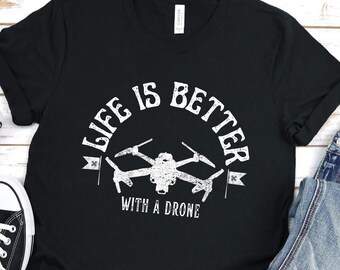 Drohnen Shirt, Drohnenpilot, Quadrokopter Geschenk, lustiges Drohnenshirt, Drohnenliebhaber T-Shirt, Drohnenpilot T-Shirt, UAV Enthusiast T-Shirt, Quadrokopter Shirt
