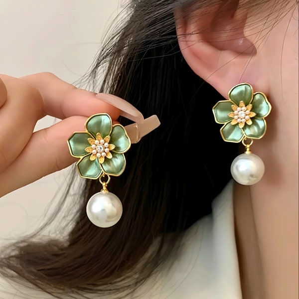 Elegant Camellia Pearl Drop Earrings - 925 Silver Needle, Korean Fashion Vintage Style, Chic French Women's Jewelry, Ideal Gift, Mothers Day