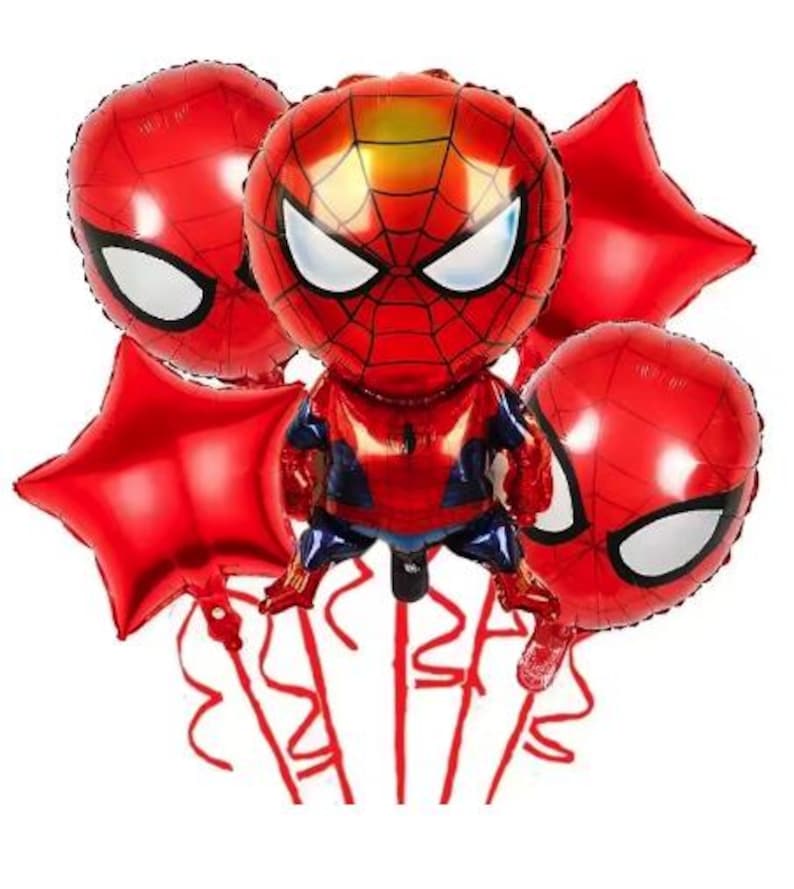Puede incluir: Un conjunto de globos de aluminio rojos y azules con tem&aacute;tica de Spider-Man. El conjunto incluye un globo grande con la figura de Spider-Man, dos globos con forma de cara y dos globos con forma de estrella. Se adjuntan cintas rojas.