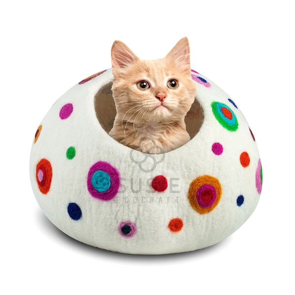 100% Handmade Eco-Friendly Felted New Zealand Wool Polka dotted Cat Cave House ~ Warm and Cozy Beds for Cats and Kittens ~