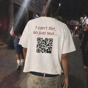 I cant flirt so just text...