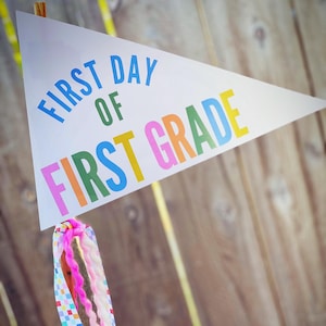 Back to school, First Day of School, Last Day of school Preschool-5th grade Pennants, Digital Printable, Instant Download