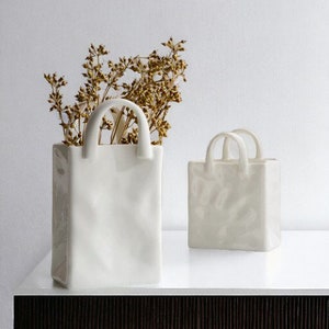 Nordic Portable Vase Bag-Shaped Vase White Ceramic Vase Modern Vase Home Decor Living Room Decoration Flower Pots zdjęcie 2