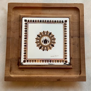 Vintage Georges Briard Signed Regalia Teak Cheese or Charcuterie Board with Black and Gold Floral Crown Center Tile