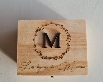 Personalized jewelry box