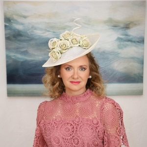 Ivory Fascinator Kentucky Derby Hat White Greenish Flowers Wedding Guest Hat Ivory Garden Party Fascinator Royal Ascot Large Teardrop Hat