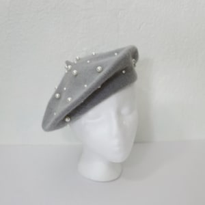 Light Grey Beret With Pearls White Pearls Beret Perl Embellished Hat Pearl Wool Beret Warm Hat French Beret Grey Pearl Beaded Beret Casual