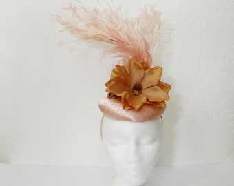 Brown Flower Fascinator Kentucky Derby Oversized Light Pink Feathers Hat Wedding Guest Hat Peach Flower Blush Fascinator Feathers Church