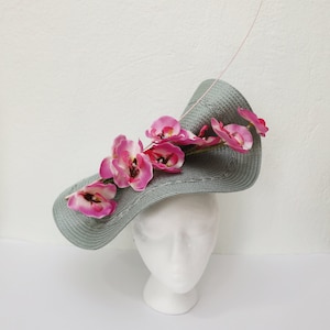 Sage Green Kentucky Derby Hat White Wedding Fascinator Orchid Flower Hat Tea Party Royal Ascot Pale Green Fascinator Pastel Green Hat Pink