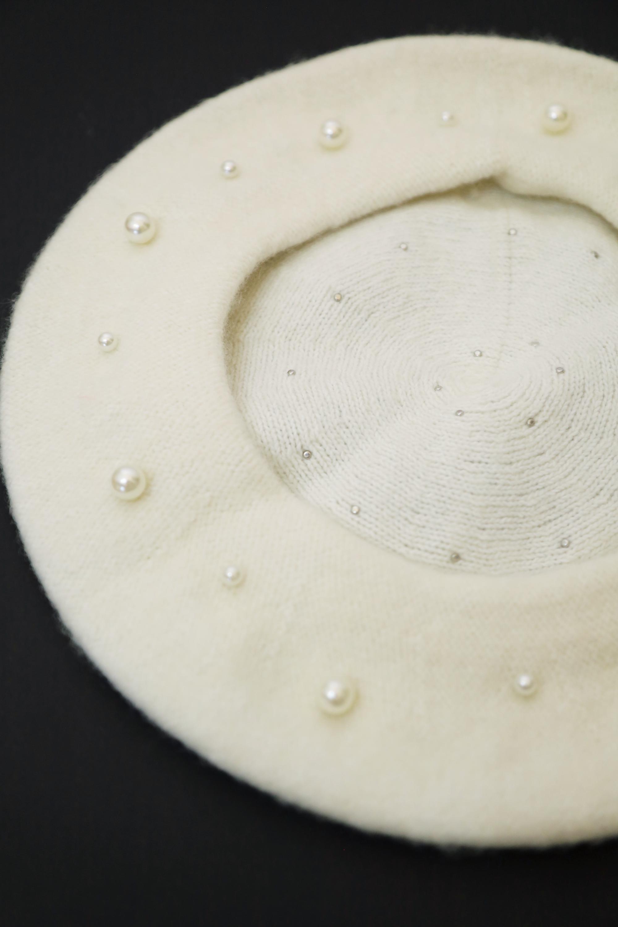 Pearl Embellished Beret in Ivory Cream NEW & unused Ivory Beret With Pearls White Pearls Beret Perl Embellished  main image 4