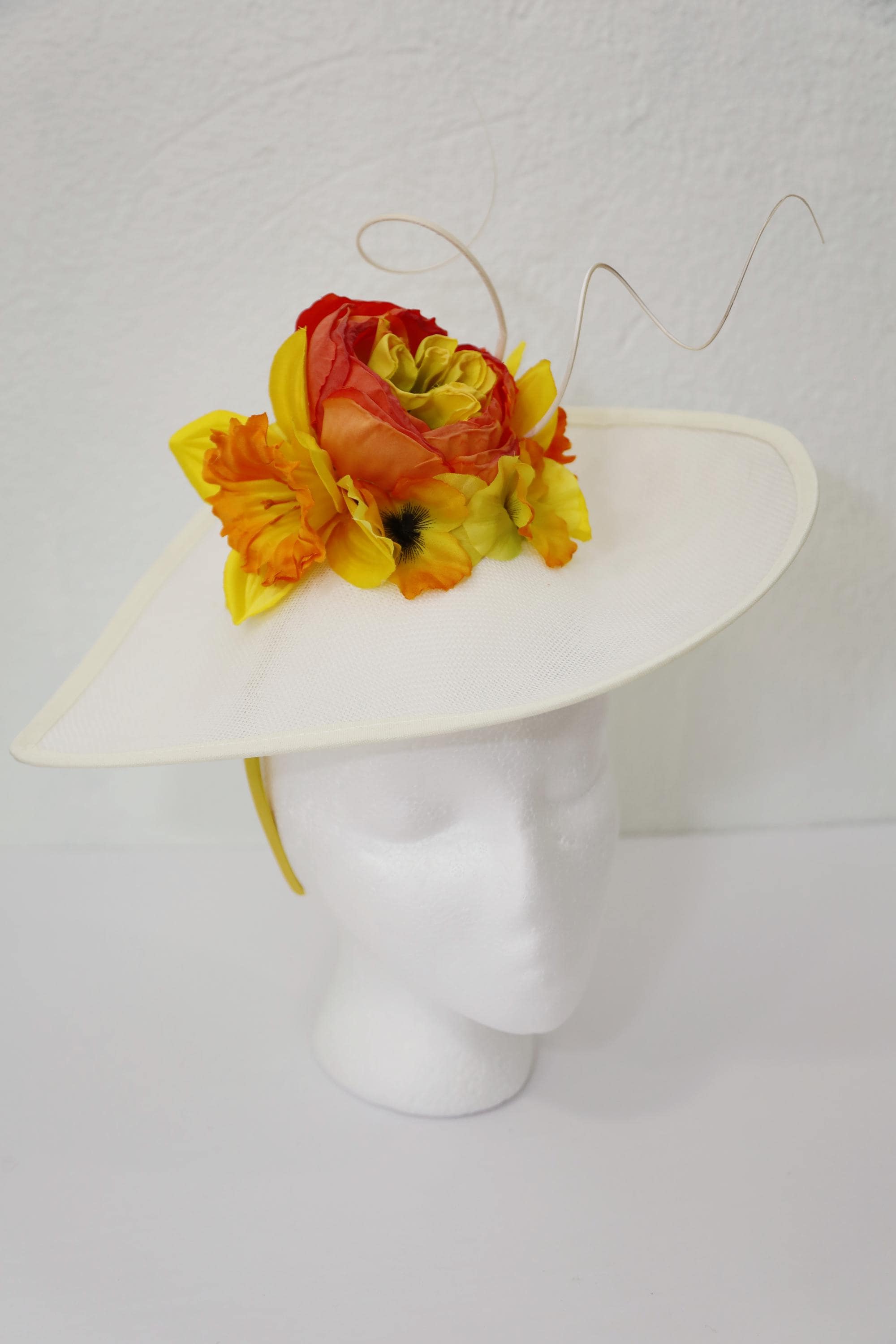 Coral Fascinator Headband Derby Hat | Kentucky Derby, Wedding Guest, Ascot Coral Derby Hat - Etsy main image 4